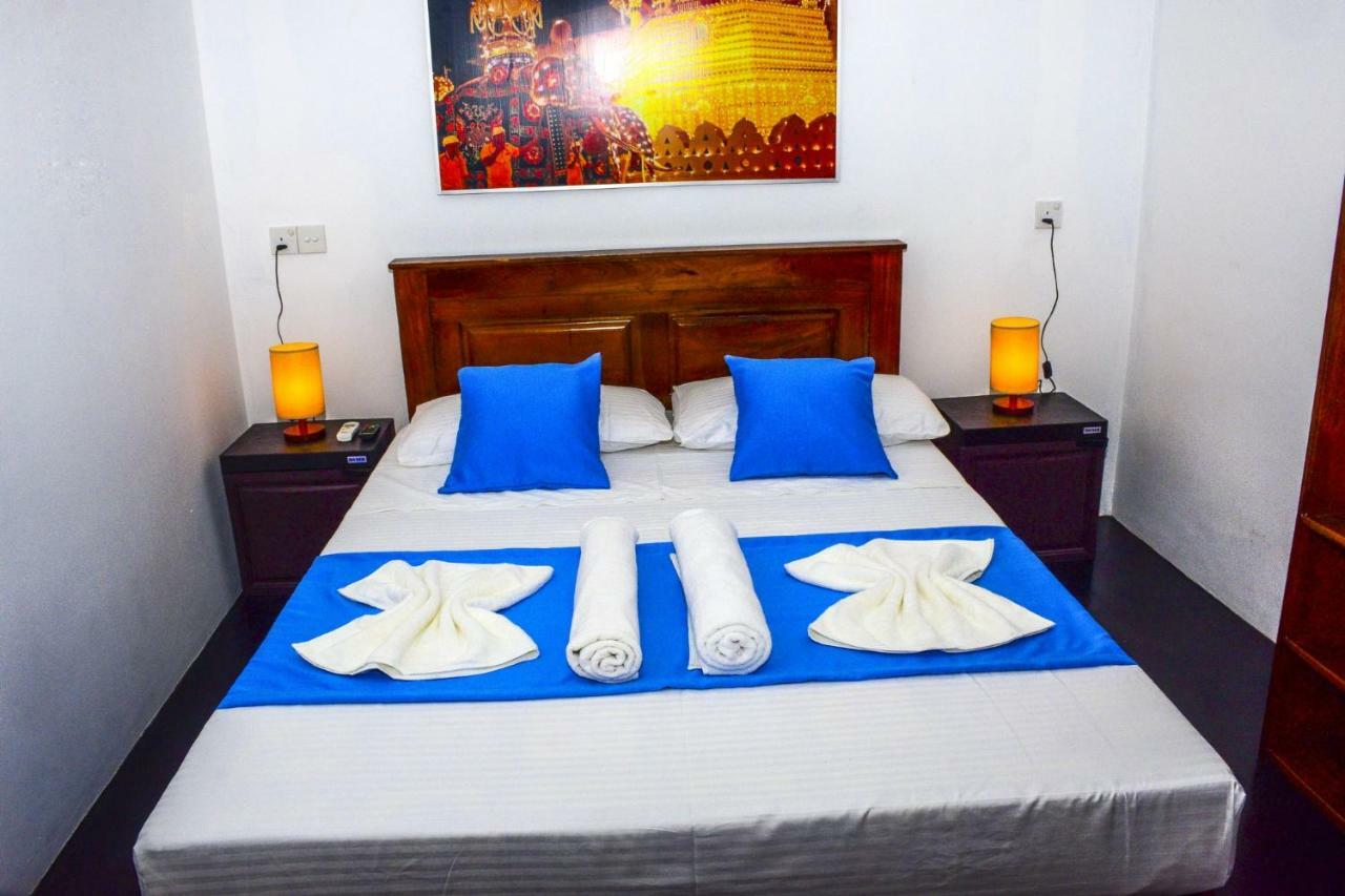 Elsy Villa Negombo Exterior foto
